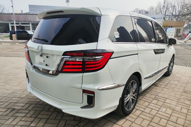 Used Honda Elysion 2019 2.0L Hybrid Luxury Edition