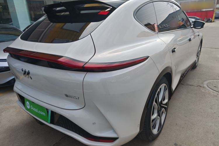 Used IM LS7 2023 90 kWh Elite Rear-Drive Version