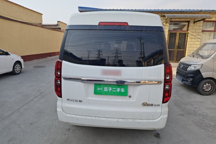 Used Jinbei Gold Hiace 2024 2.0L Travel Lion 5/6/7-Seater Central Air Conditioning