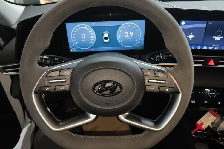 Used Hyundai Elantra 2022 1.5L CVT TOP Flagship Edition
