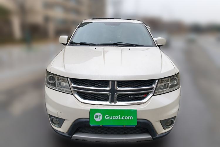 Used Dodge Journey 2013 2.4L Two-Wheel Drive Luxury Version