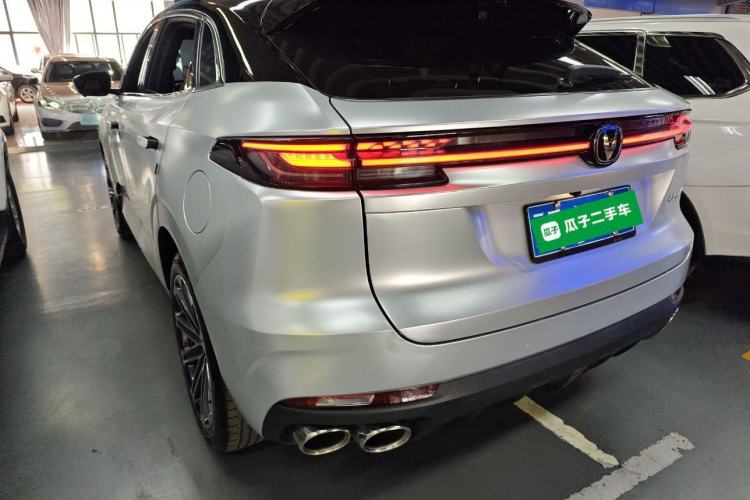 Used CHANGAN UNI-K 2023 2.0T Two-Wheel Drive Yue Ling Trim