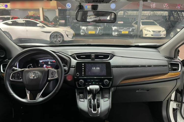 Used Honda CR-V 2017 240TURBO CVT Front-Wheel Drive Fashion Edition