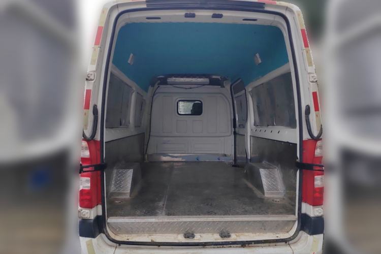 Used Foton Toano 2021 2.0T Manual Tongtu Long-Wheelbase Mid-Roof 3-Seater 4F20TC3
