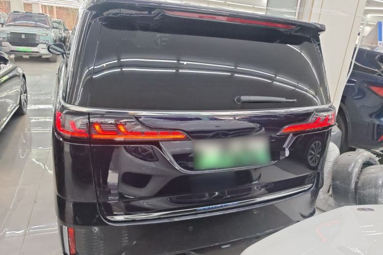 Used VOYAH Dream 2024 PHEV Ultra-Long Range Flagship Edition