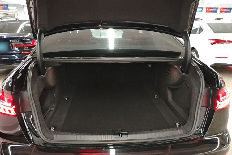 Used Audi A6L 2022 40 TFSI Luxury Dynamic Model
