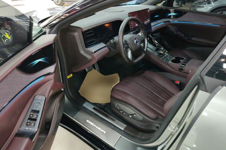 Used Denza Z9GT 2024 1100 Four-Wheel Drive Max Edition Driver Seat