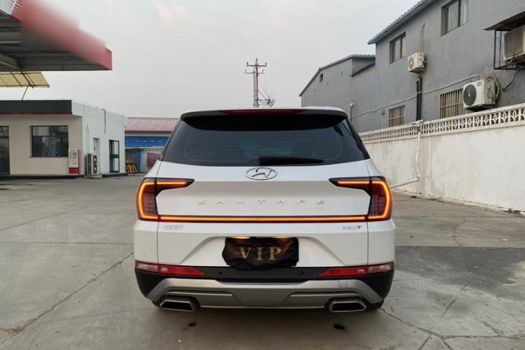 Used Hyundai Santa Fe 2023 Traveler 380T GDi Automatic Two-Wheel Drive GLX Elite Edition
