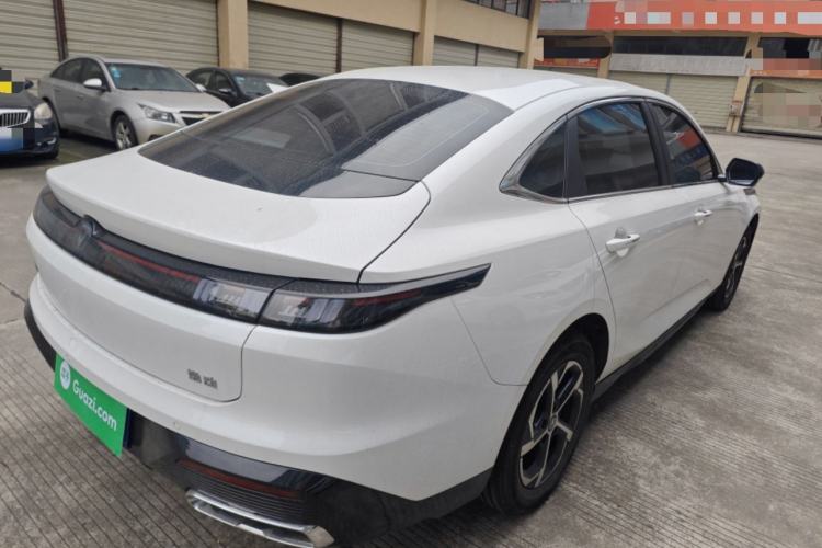 Used CHANGAN Eado 2026 Model, Fourth Generation, 1.5T 500Bar Dynamic Enjoyment Edition
