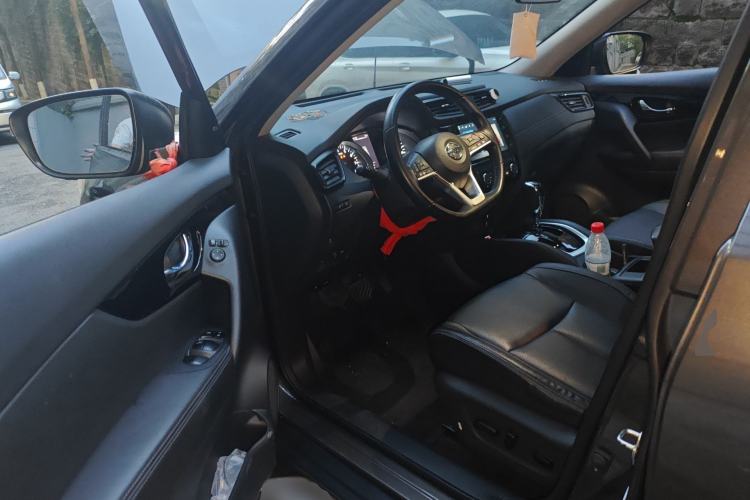 Used Nissan X-Trail 2021 2.0L CVT 2WD XL ITS SmartConnect Comfort Edition Driver Seat