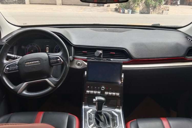 Used Haval H4 2019 Red-Label 1.5 GDIT DCT Luxury Smart Connectivity Model
