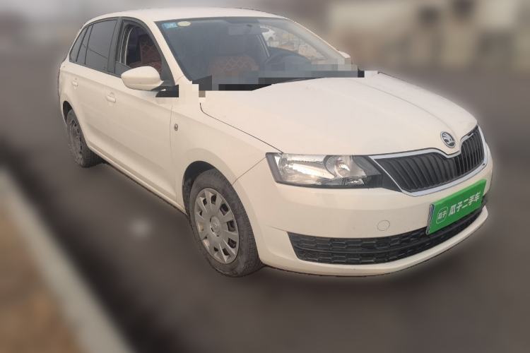 Used Skoda Rapid Spaceback 2016 Revised Version 1.6L Manual Front-Drive Edition