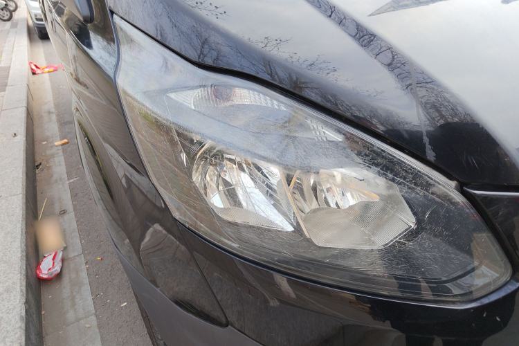 Used Ford Transit 2017 2.0T Diesel Multi-Purpose Commercial Vehicle Short Wheelbase Low Roof China V Standard