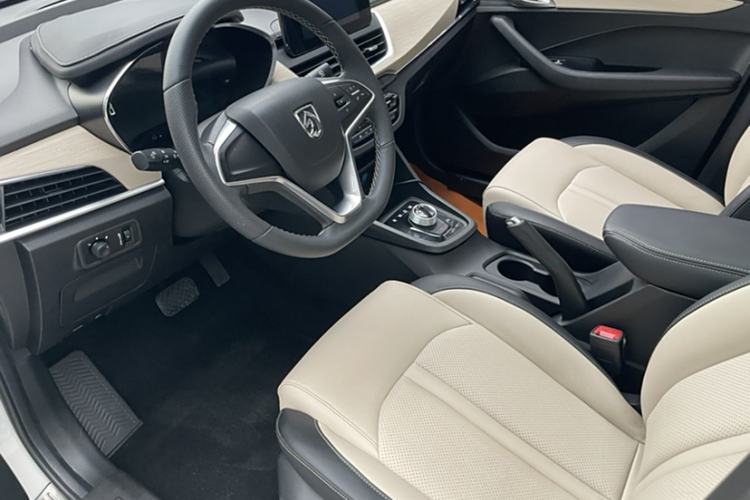 Used Baojun 360 2018 1.5L Automatic Luxury Version China V
