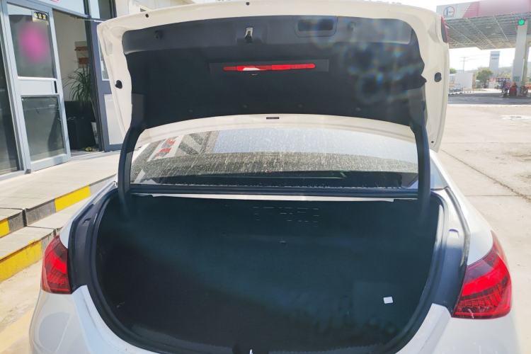 Used Mercedes-Benz C-Class 2024 Second Facelift C 260 L Sport Edition
