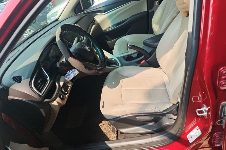 Used Buick GT 2018 15T Dual-Clutch Elite Model China V Standard
