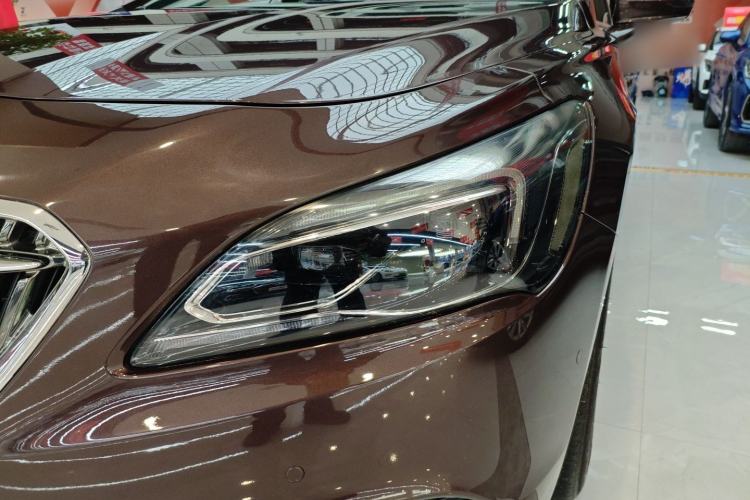 Used Buick LaCrosse 2018 20T Luxury Model
