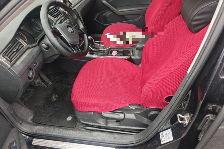 Used Volkswagen Passat 2017 330TSI DSG Luxury Edition Left Front Seat