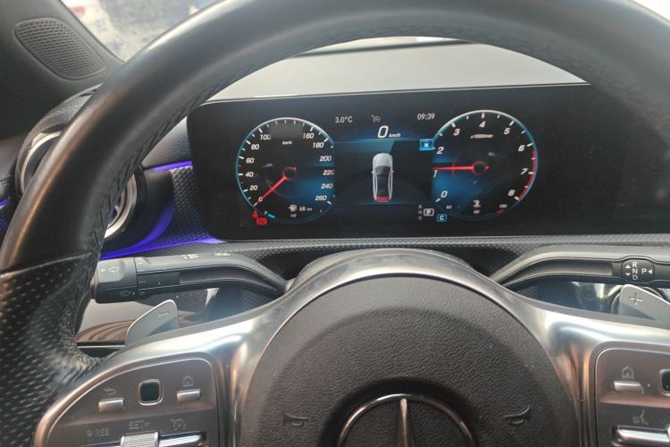 Used Mercedes-Benz A-Class 2021 A 200 L Sport Sedan Fashion Model
