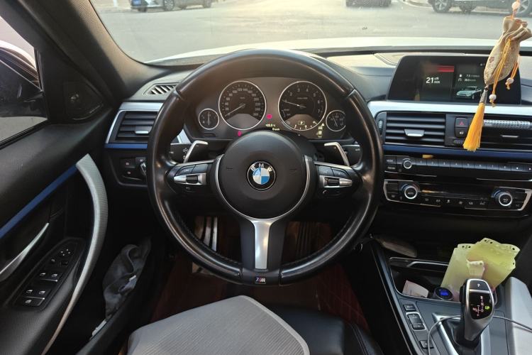 Used BMW 3 Series 2018 320i M Sport Package
