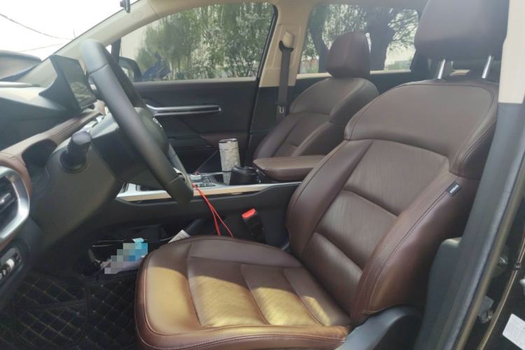 Used Geely Auto Haoyue 2022 1.8TD DCT Luxury 7-Seater Left Front Seat