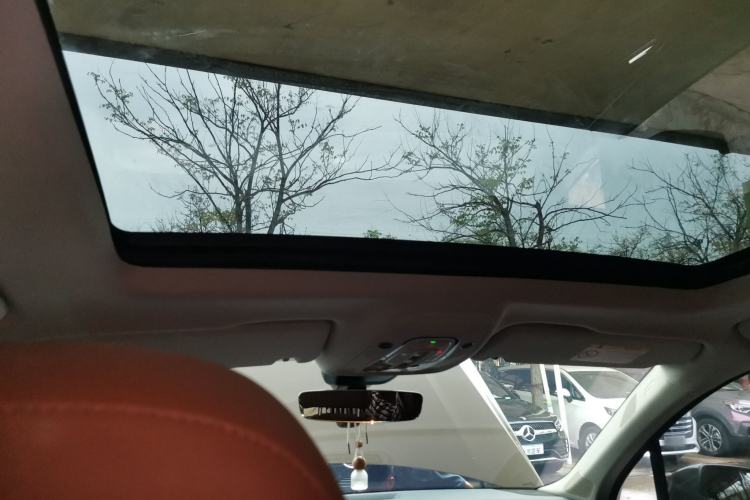 Used Audi Q7 2022 55 TFSI quattro S line Sport model Headliner