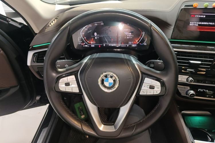 Used BMW 5 Series 2020 525Li Luxury Package
