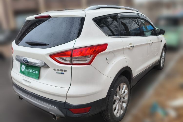 Used Ford Kuga 2015 2.0L GTDi Four-Wheel Drive Prestige Model Rear Right 45 Deg