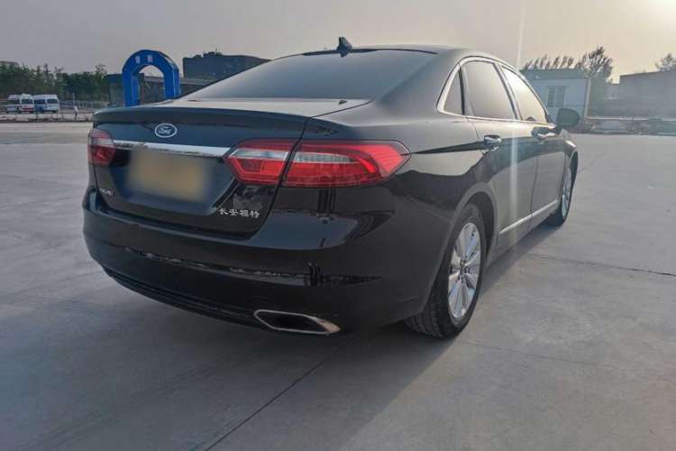 Used Ford Taurus 2016 EcoBoost 180 Luxury Model