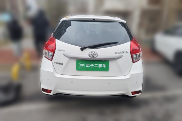 Used Toyota YARiS L Zhi Xuan 2015 1.5E Automatic Charm Edition