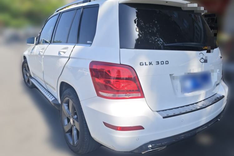 Used Mercedes-Benz GLK-Class 2013 GLK 300 4MATIC Dynamic Sunroof Model