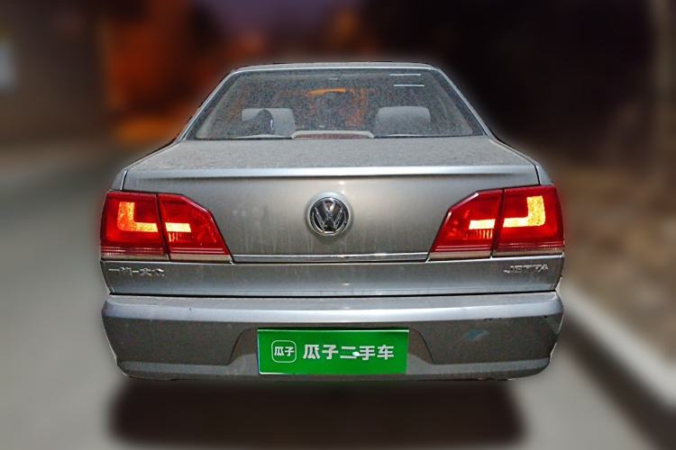 Used Volkswagen Jetta 2010 1.6L Partner