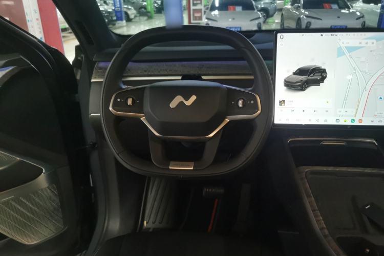 Used ONVO Luxeed L90 2025 Model—Max Six-Seater Version