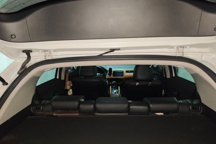 Used Honda Vezel 2015 1.8L CVT 2WD Luxury Model