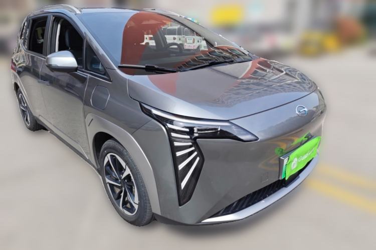 Used AION Y 2023 Plus 510 Smart Edition Front Right 45 Deg