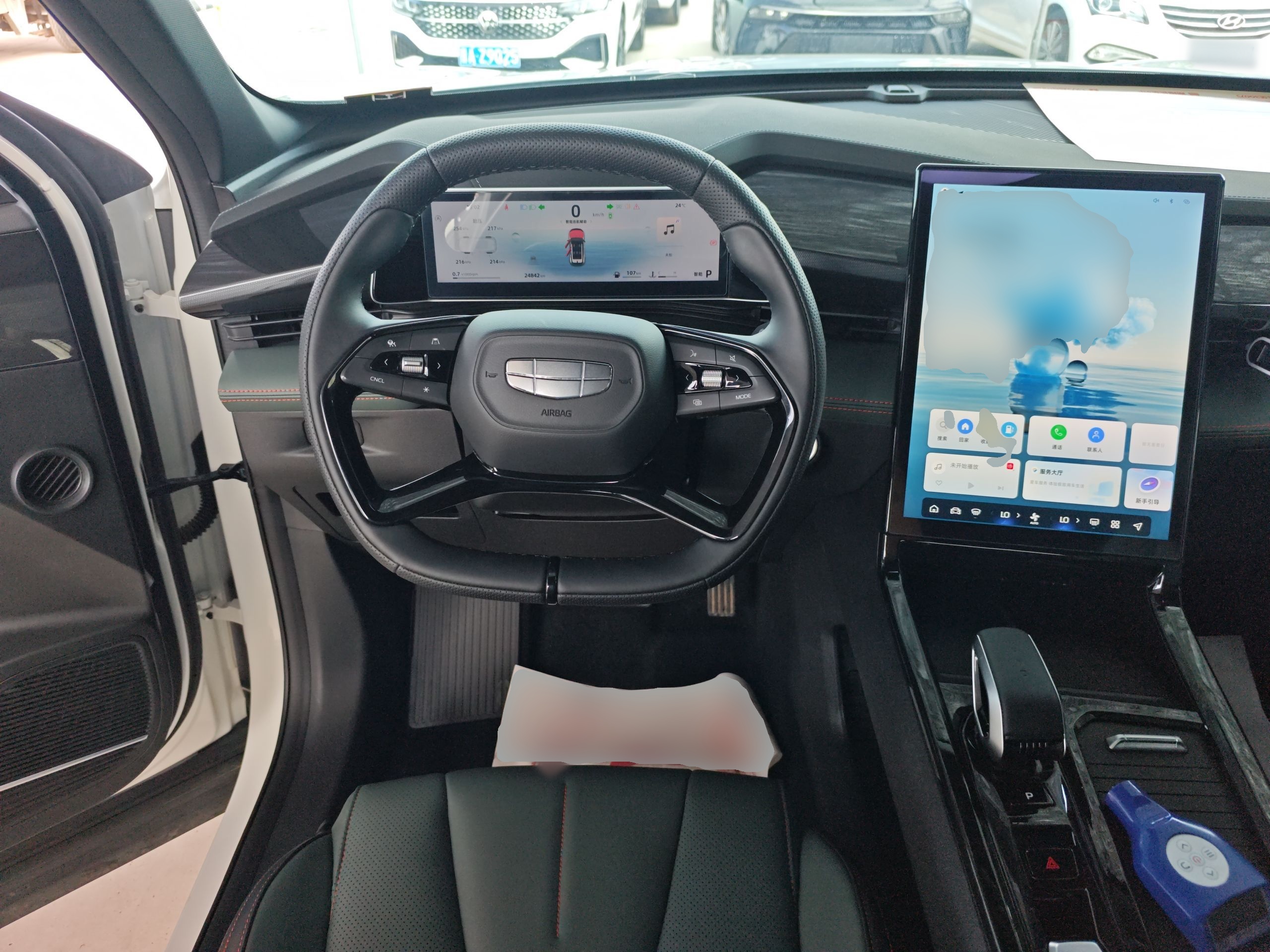 Geely Auto Emgrand X7 Sport 2024 1.5TD Smart Connect+ — снимка 13