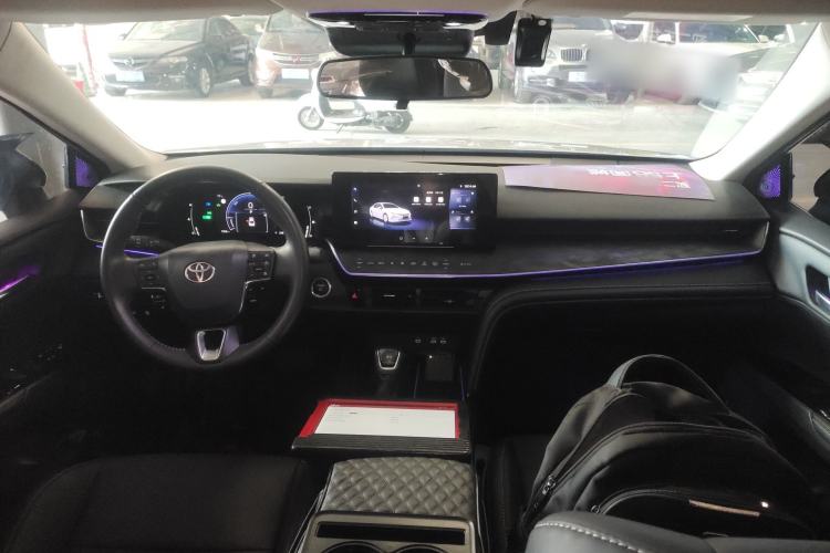 Used Toyota Camry 2024 Dual-Motor 2.0 HGVP Luxury Edition