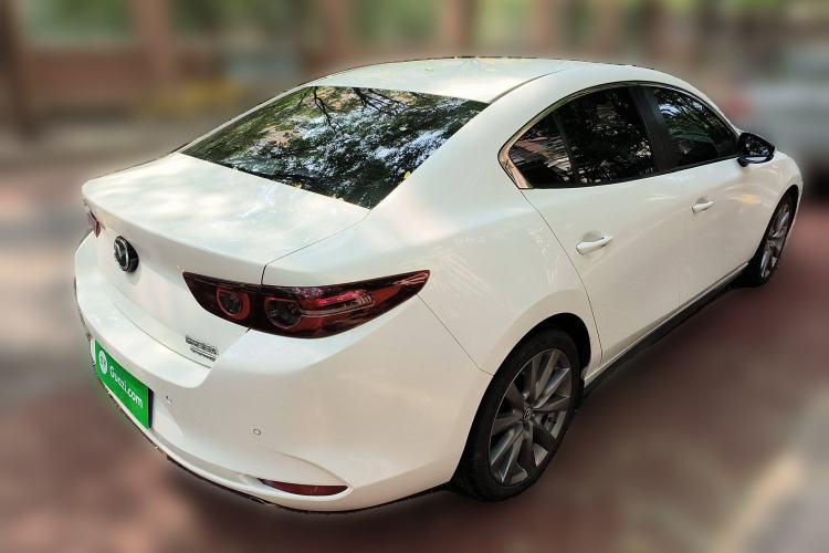 Used Mazda 3 Axela 2022 2.0L Automatic Zhi Rui Edition Rear Right 45 Deg