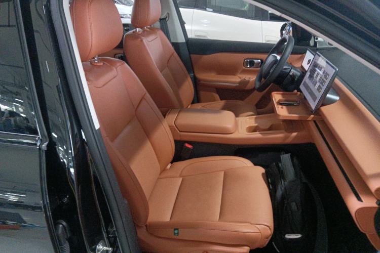 Used Leapmotor C16 2024 All-Electric 580 Luxury Edition
