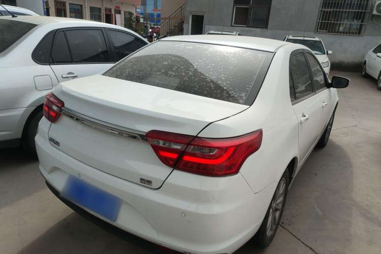 Used Geely Auto Vision 2019 Upgraded Model 1.5L Manual Luxury Version China VI Standard