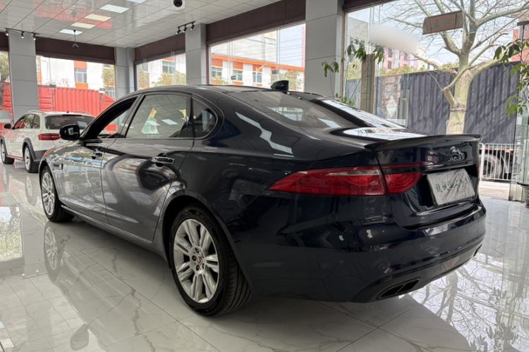 Used Jaguar XFL 2018 XFL 2.0T 250 PS Luxury Edition