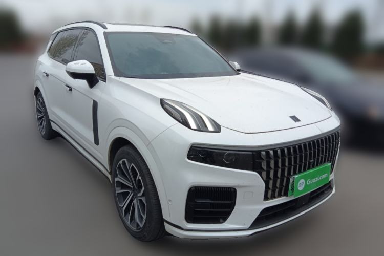 Used Lynk & Co 09 EM-P 2023 2.0TD EM-P Long-Range Version PM 7-Seater Front Right 45 Deg