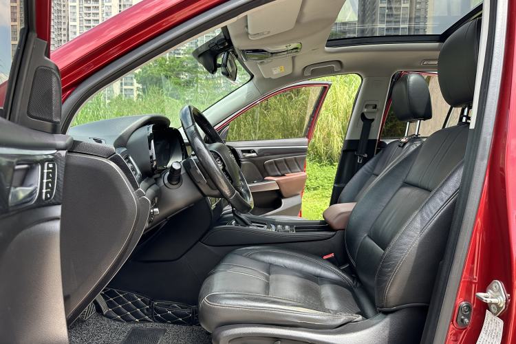 Used GAC Trumpchi GS7 2017 320T Two-Wheel-Drive Luxury Smart Connectivity Model Left Front Seat