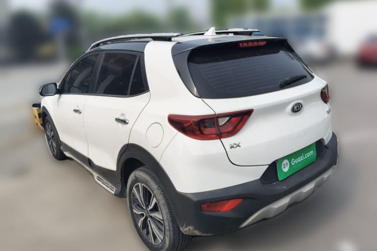 Used Kia kx1 Stonic 2021 1.4L CVT Fun & Sunroof Model
