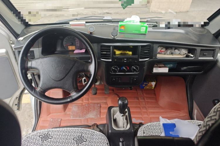 Used Wuling Zhiguang 2020 1.2L Practical Model China VI LSI
