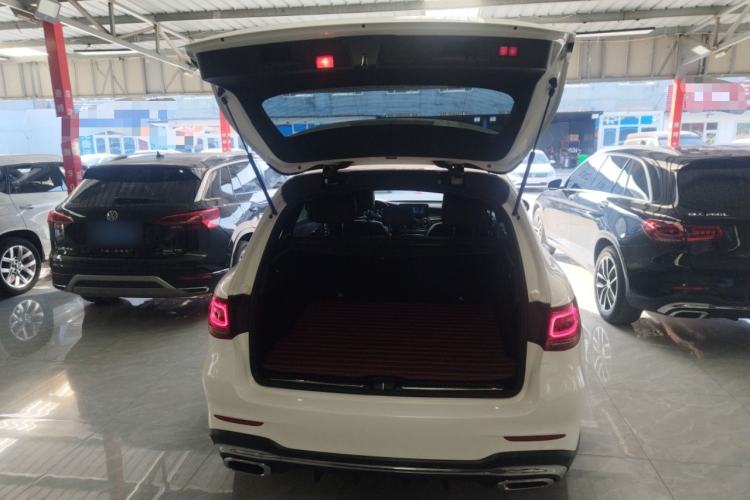 Used Mercedes-Benz GLC 2020 GLC 300 L 4MATIC Dynamic Edition
