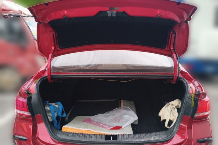 Used BAIC Beijing EU5 2018 R500 Smart Wind Edition Trunk