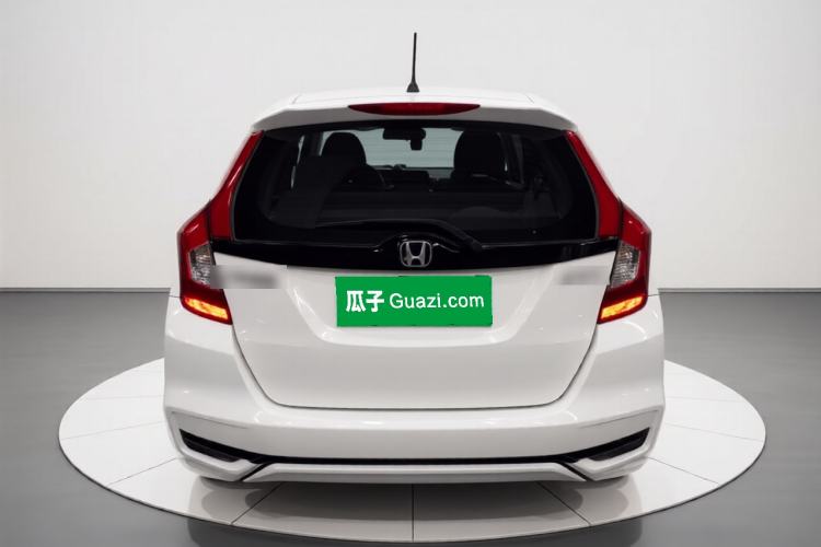 Used Honda Fit 2018 1.5L CVT Comfort Sunroof Version Exterior 4