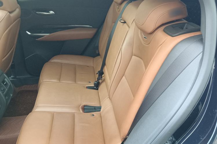 Used Cadillac XT4 2022 28T Two-Wheel Drive Prestige Version Left Rear Seat