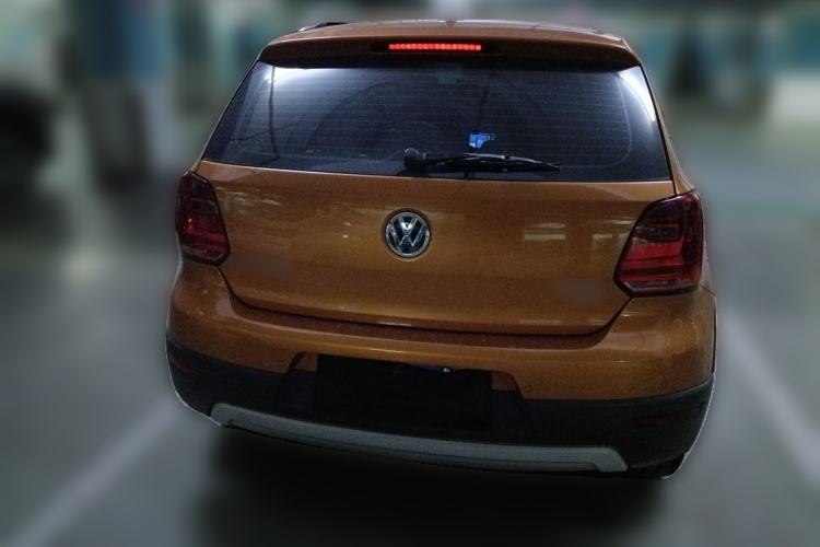 Used Volkswagen Polo 2016 1.6L Cross Polo Automatic
